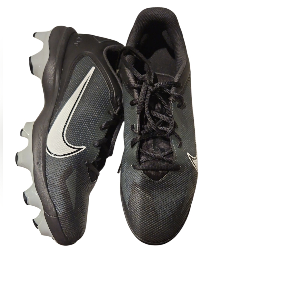 Nike Black and Gray Athletic Shoes Size 9.5